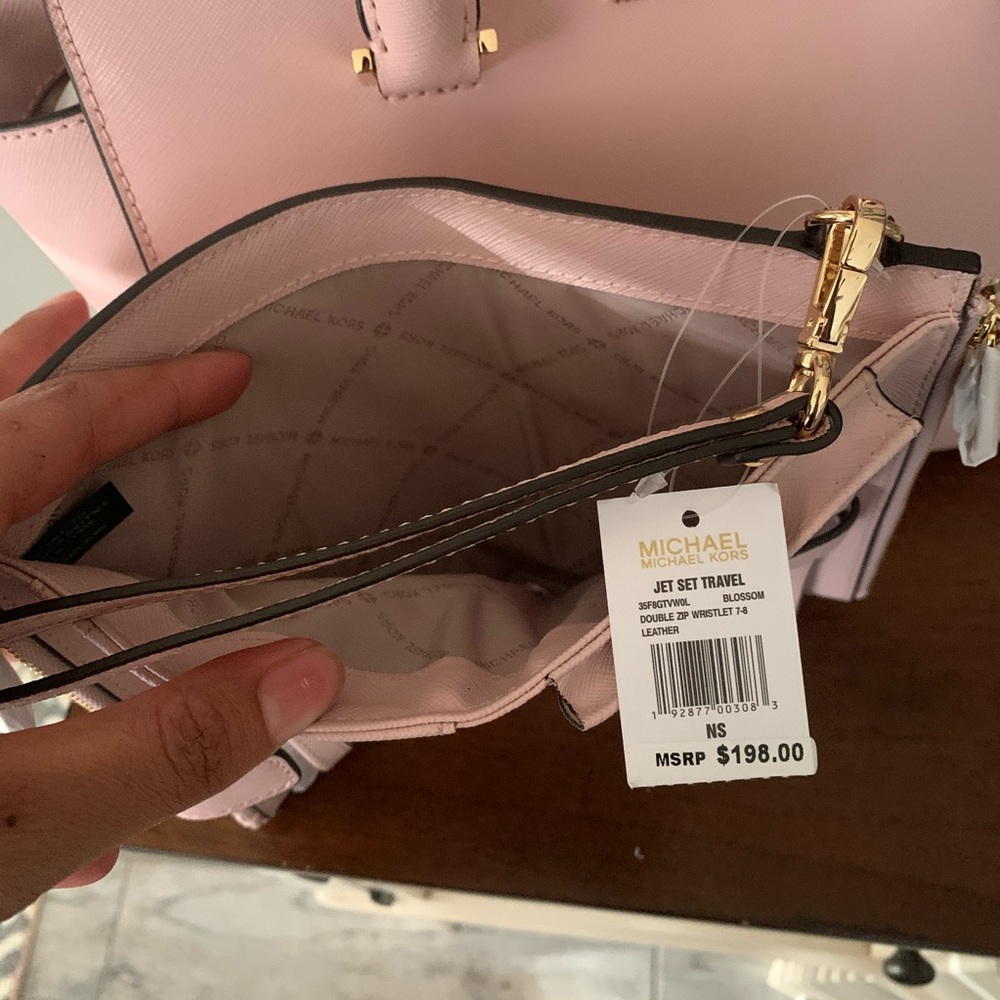 New Mk set 💕 - Picture 8 of 11